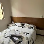 Apê com 2 quartos com ar condicionado na linda praia de Jatiúca